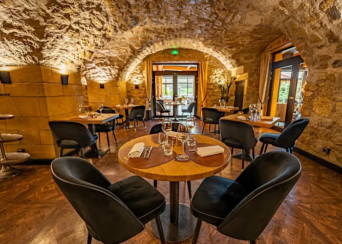 Domaine De La Klauss & Spa, Restaurant Gastronomique Le K Отель Montenach