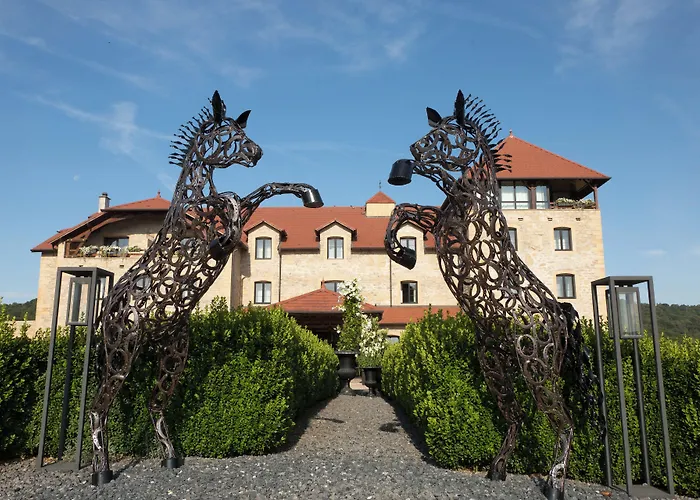 Отель Domaine De La Klauss & Spa, Restaurant Gastronomique Le K 5*